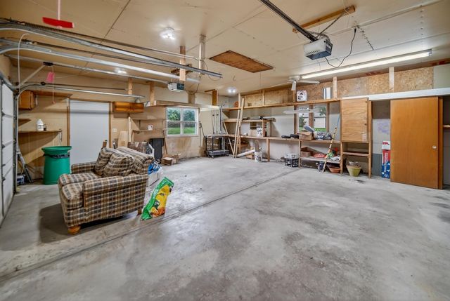 1509 Cantebury Circle, Grundy Center, IA 50638