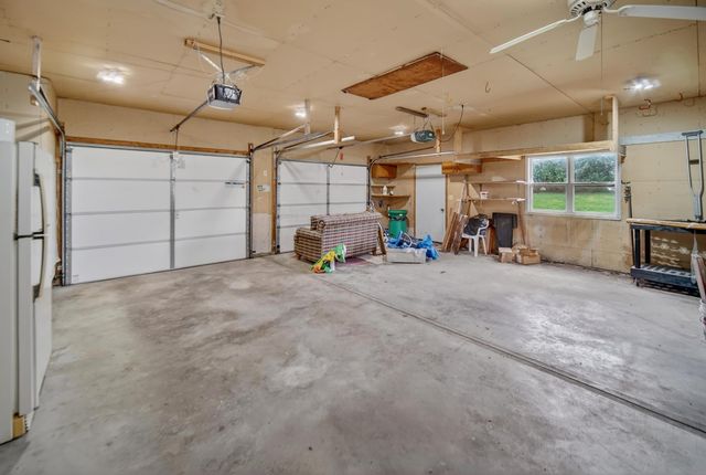 1509 Cantebury Circle, Grundy Center, IA 50638