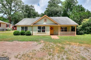 1223 S Madison Avenue, Monroe, GA 30655