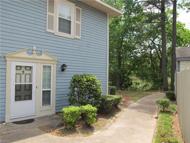 4650 Genoa CIR, Virginia Beach, VA 23462
