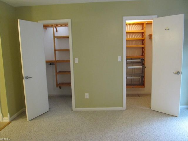 4650 Genoa CIR, Virginia Beach, VA 23462