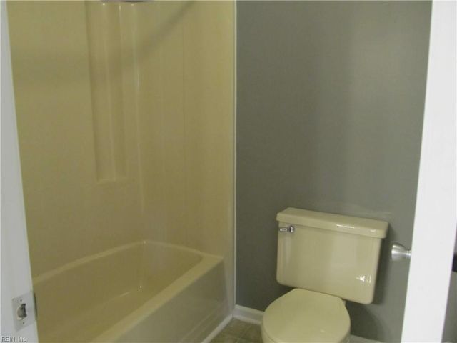 4650 Genoa CIR, Virginia Beach, VA 23462