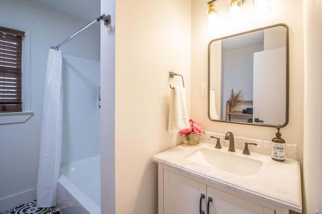 3501 33rd Street, Lubbock, TX 79410