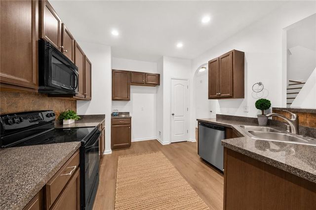 306 Pin Oak Avenue, Woodstock, GA 30188