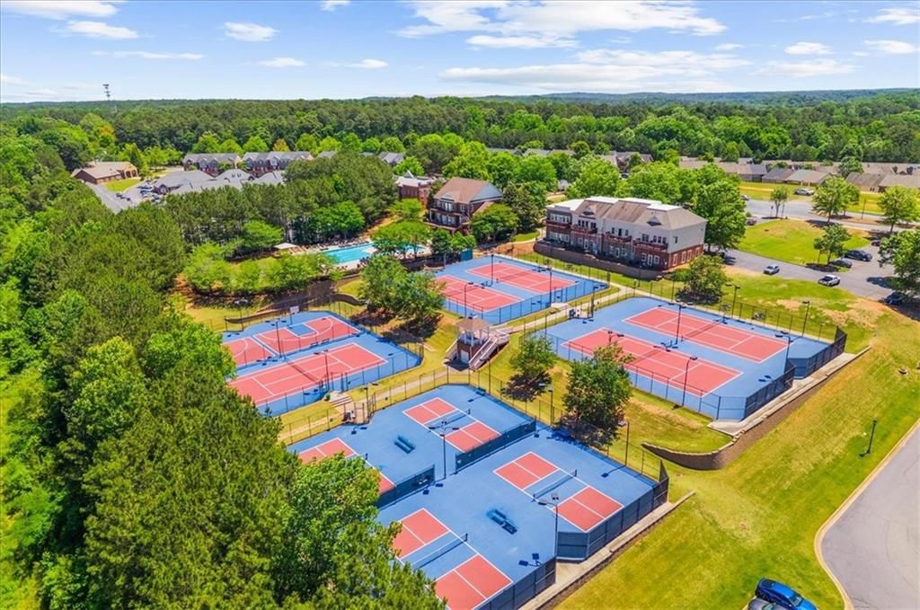 Image 25 of property listing at 306 Pin Oak Avenue, Woodstock, GA 30188