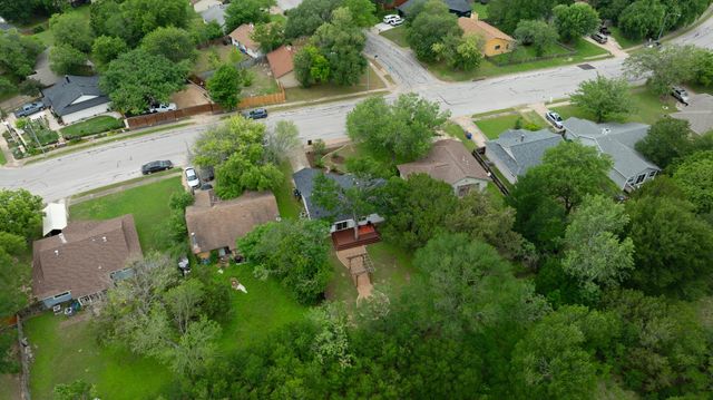 7609 Crystalbrook DR W, Austin, TX 78724