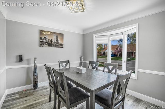 611 Highview Street, Dearborn, MI 48128