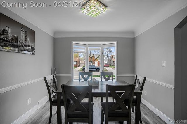 611 Highview Street, Dearborn, MI 48128