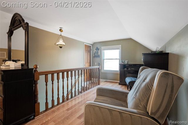 611 Highview Street, Dearborn, MI 48128