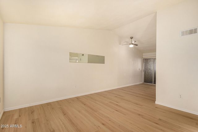 461 W HOLMES Avenue 342, Mesa, AZ 85210