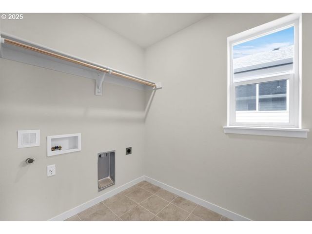 16796 Sw PERTH Rd, Tigard, OR 97140