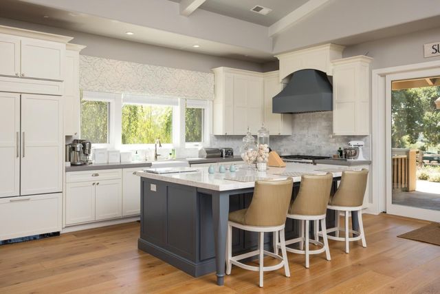 27350 Upper Forty Drive, Carmel Valley, CA 93924