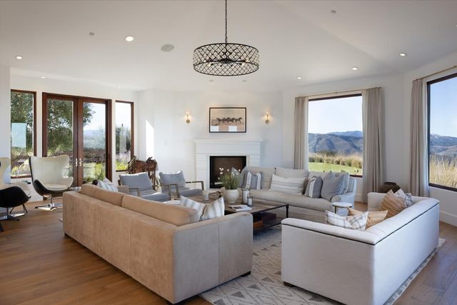 27350 Upper Forty Drive, Carmel Valley, CA 93924
