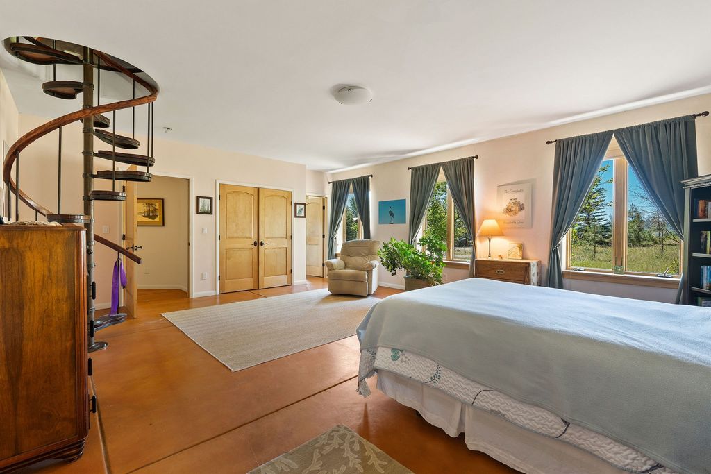 233 Coverdell Road, Bigfork, MT 59911 photo 29