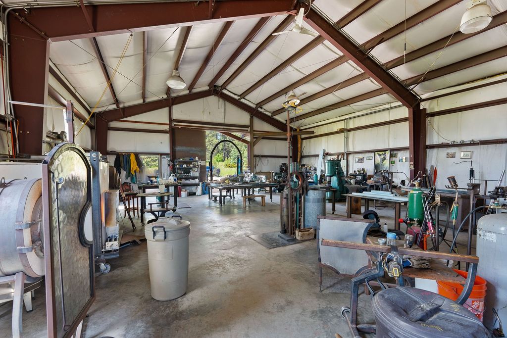 233 Coverdell Road, Bigfork, MT 59911 photo 65