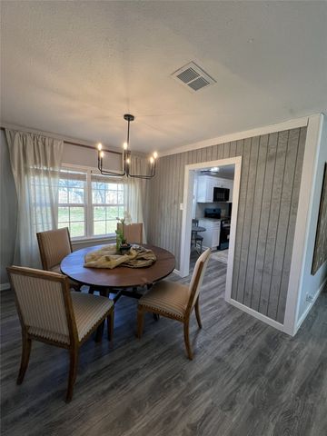 3332 Katrine Street, Haltom City, TX 76117