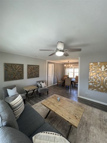 3332 Katrine Street, Haltom City, TX 76117