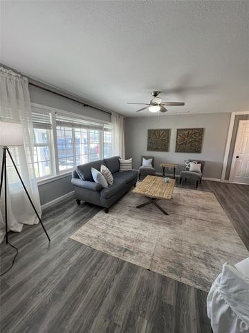 3332 Katrine Street, Haltom City, TX 76117