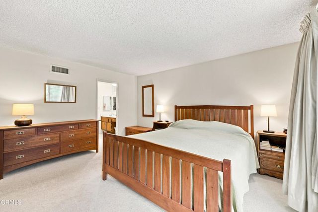3141 Kingridge Way, Glendale, CA 91206