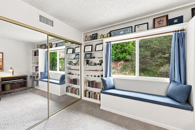 3141 Kingridge Way, Glendale, CA 91206