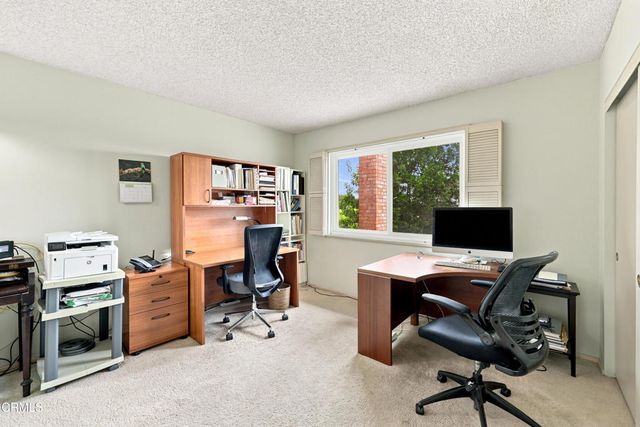 3141 Kingridge Way, Glendale, CA 91206