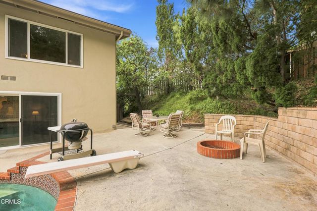 3141 Kingridge Way, Glendale, CA 91206