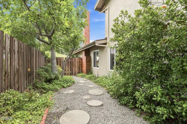 3141 Kingridge Way, Glendale, CA 91206