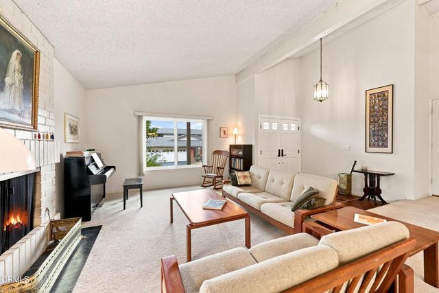 3141 Kingridge Way, Glendale, CA 91206