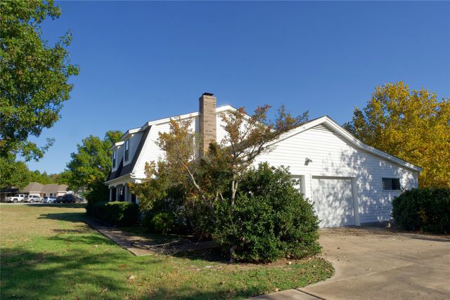 1196 County Road 260, Gainesville, TX 76240