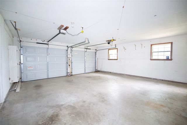 1196 County Road 260, Gainesville, TX 76240