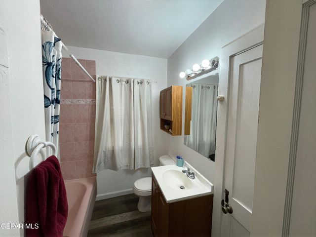 717 E CROSBY Avenue, El Paso, TX 79902