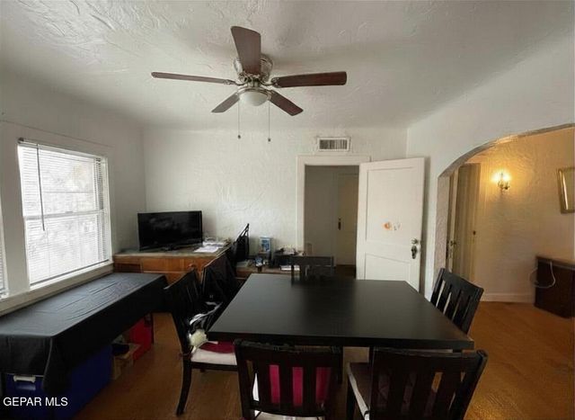 717 E CROSBY Avenue, El Paso, TX 79902