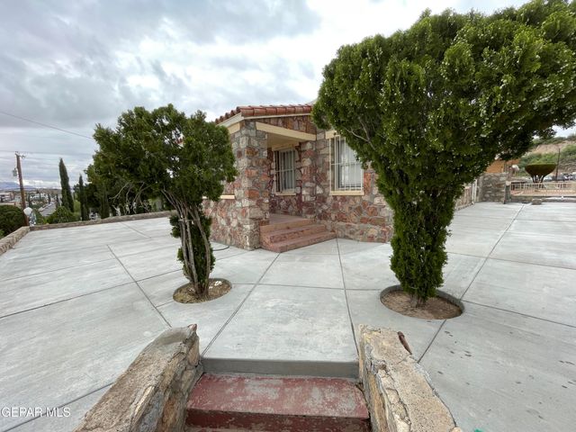 717 E CROSBY Avenue, El Paso, TX 79902