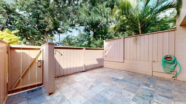 92-739 Makakilo Drive 20, Kapolei, HI 96707