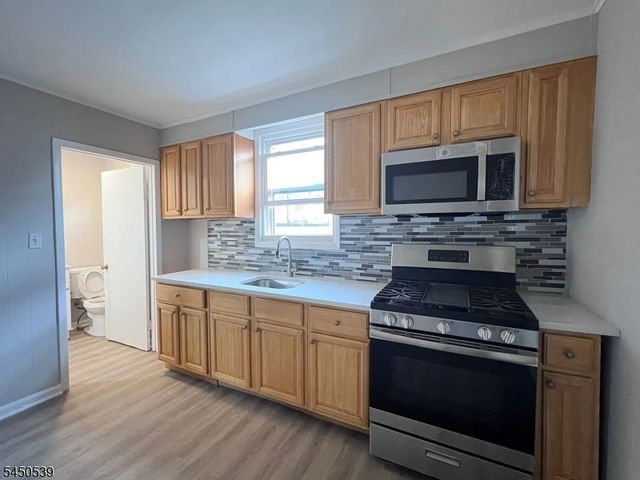 213 Amity St 3, Elizabeth City, NJ 07202