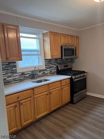 213 Amity St 3, Elizabeth City, NJ 07202
