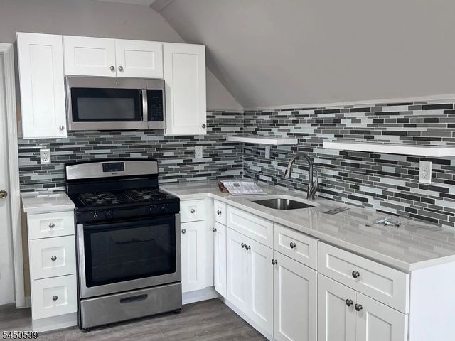 213 Amity St 3, Elizabeth City, NJ 07202