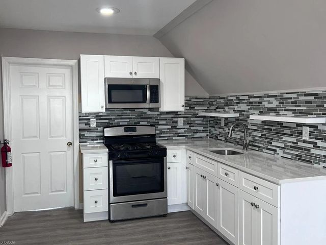 213 Amity St 3, Elizabeth City, NJ 07202