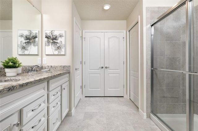 7376 OAKMOSS LOOP, Davenport, FL 33837