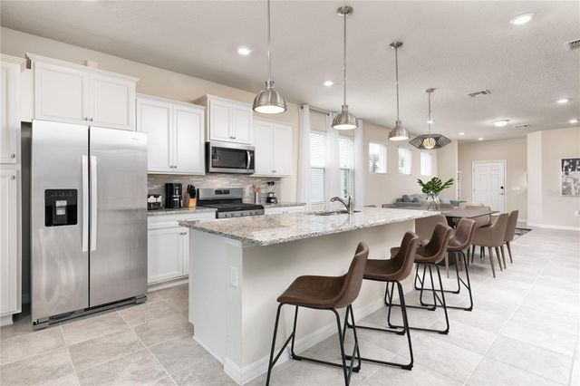 7376 OAKMOSS LOOP, Davenport, FL 33837