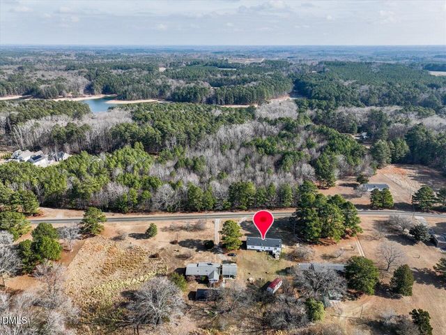 523 County Line Road, Manson, NC 27553