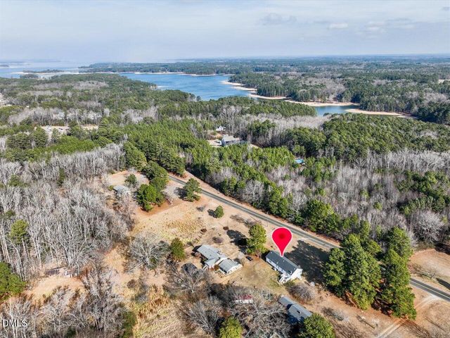 523 County Line Road, Manson, NC 27553