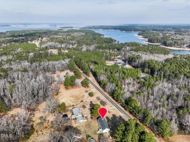 523 County Line Road, Manson, NC 27553