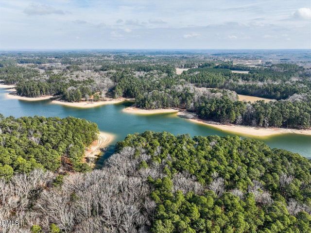 523 County Line Road, Manson, NC 27553