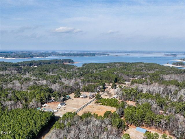 523 County Line Road, Manson, NC 27553