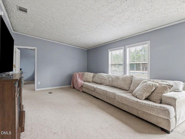 523 County Line Road, Manson, NC 27553