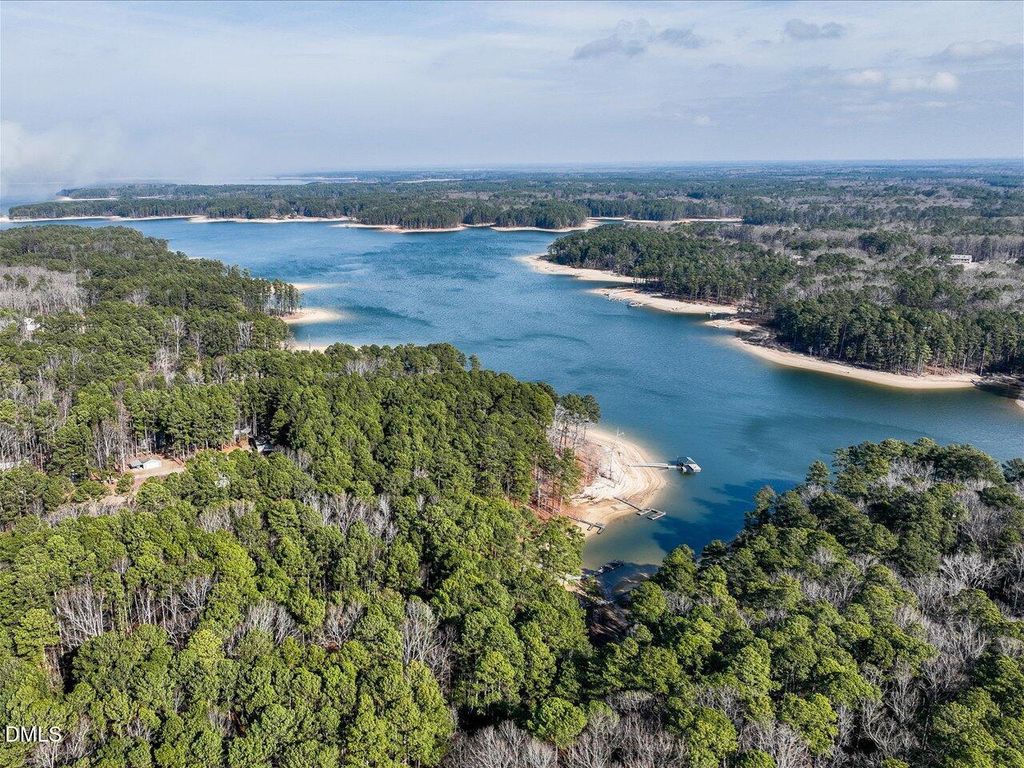 523 County Line Road, Manson, NC 27553