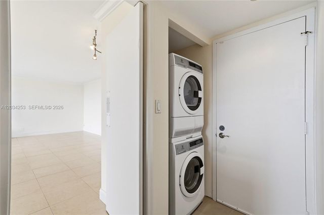 936 Intracoastal Dr 21B, Fort Lauderdale, FL 33304