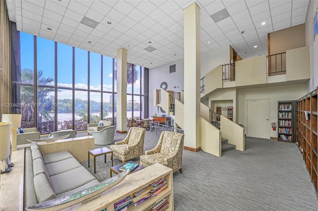 936 Intracoastal Dr 21B, Fort Lauderdale, FL 33304