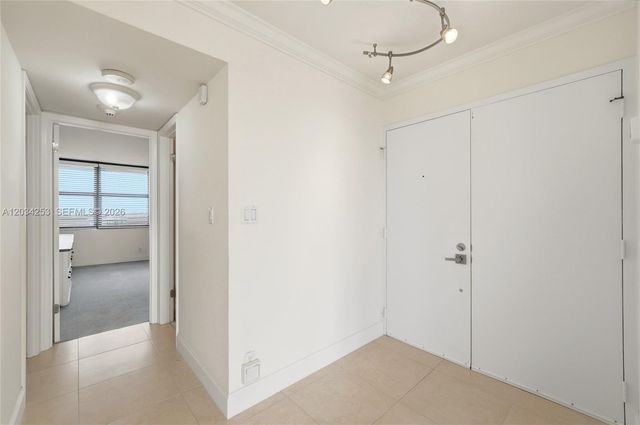 936 Intracoastal Dr 21B, Fort Lauderdale, FL 33304
